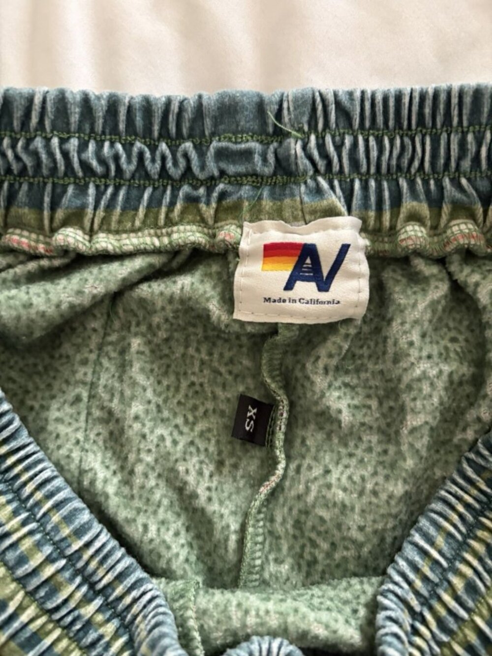 Aviator Nation Green Tulum Rainbow Jogger Shorts Size XS - Picture 5 of 8